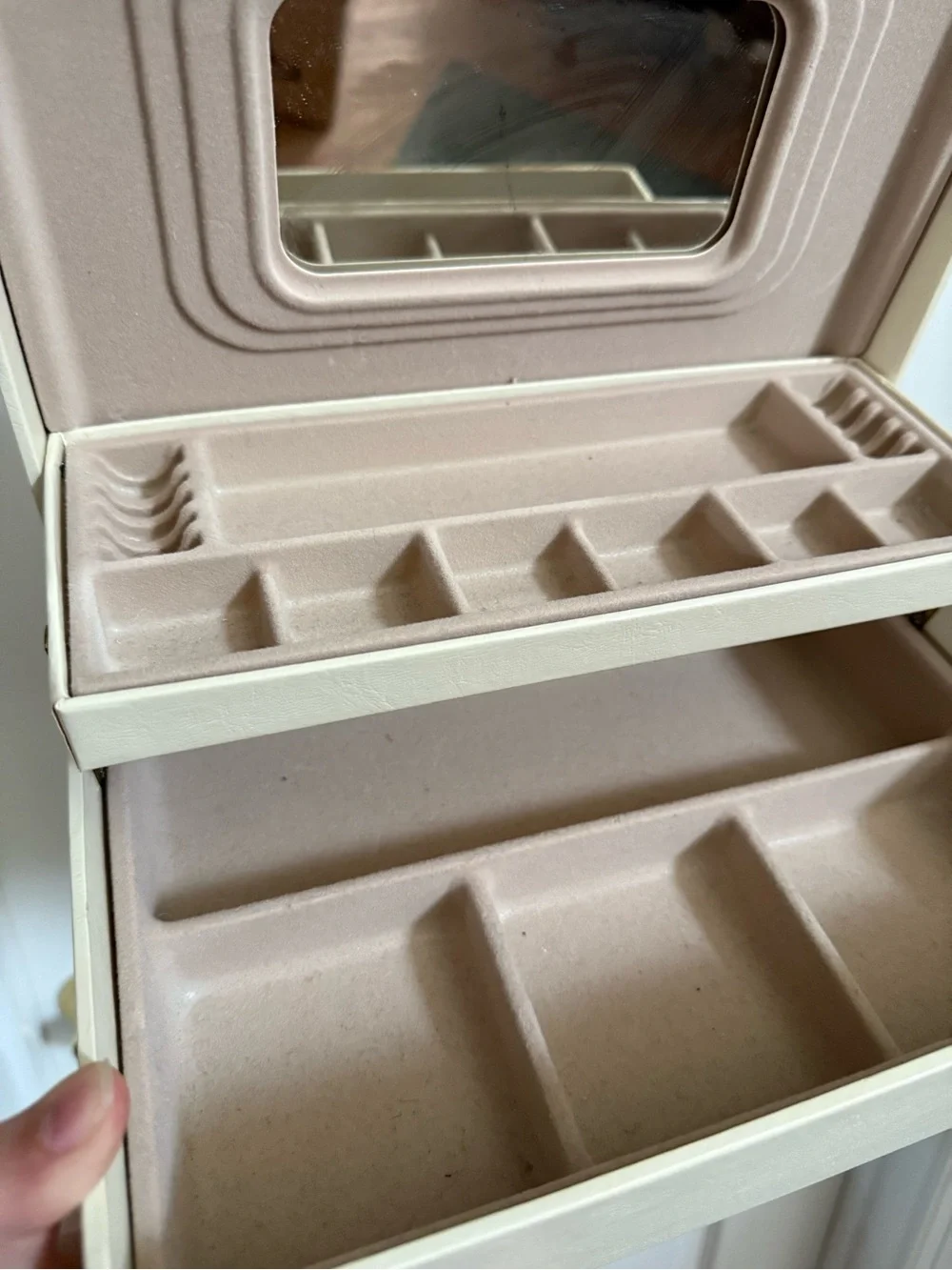 Vintage Cream Jewelry Storage Box with Gold Trim